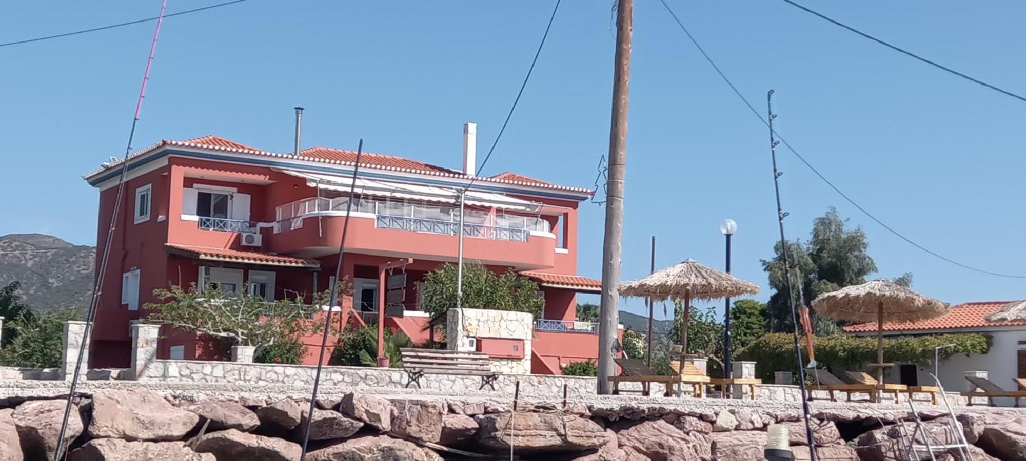 Ferienwohnung Ktima Develekou Pigadhia  Exterior foto